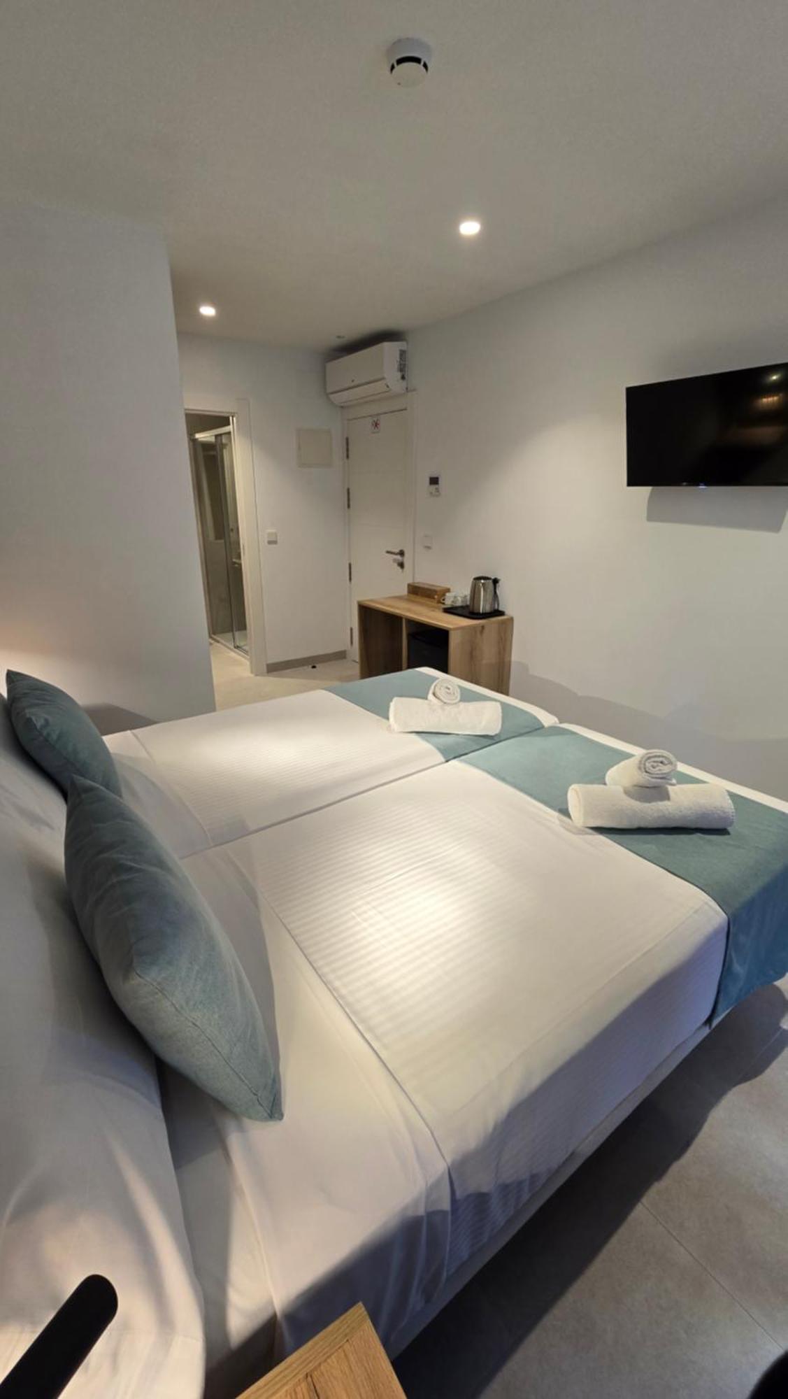 Hostal Rambla 24 By Holihome Alicante Eksteriør bilde